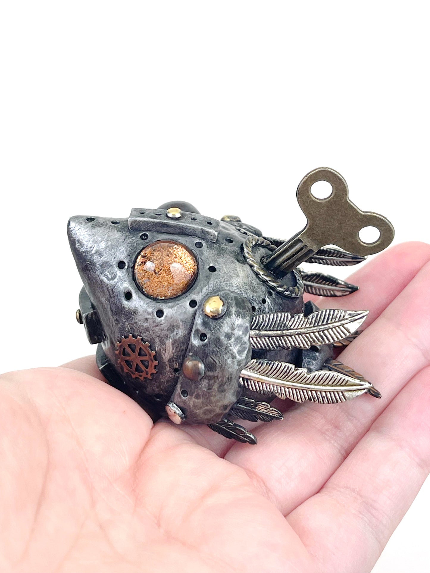 Sculpture d'oiseau Steampunk faite à la main, pièce unique