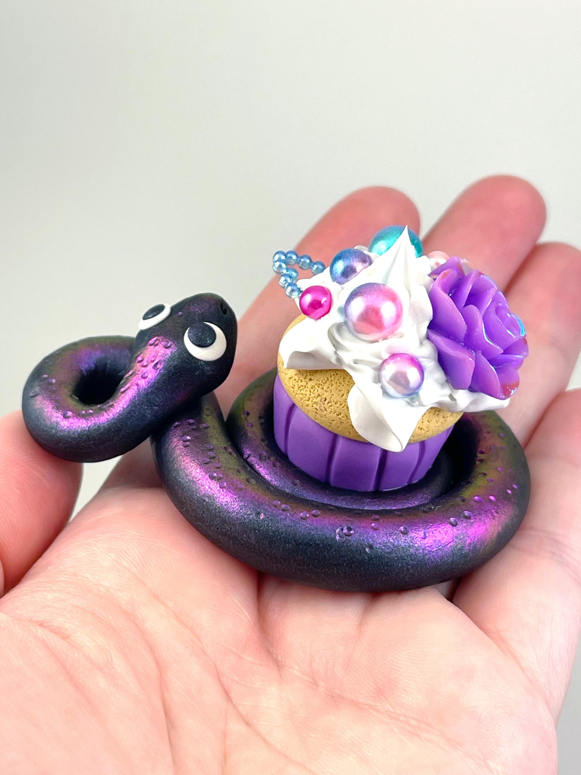 Cupcake Snake handmade sculpture decoden whip