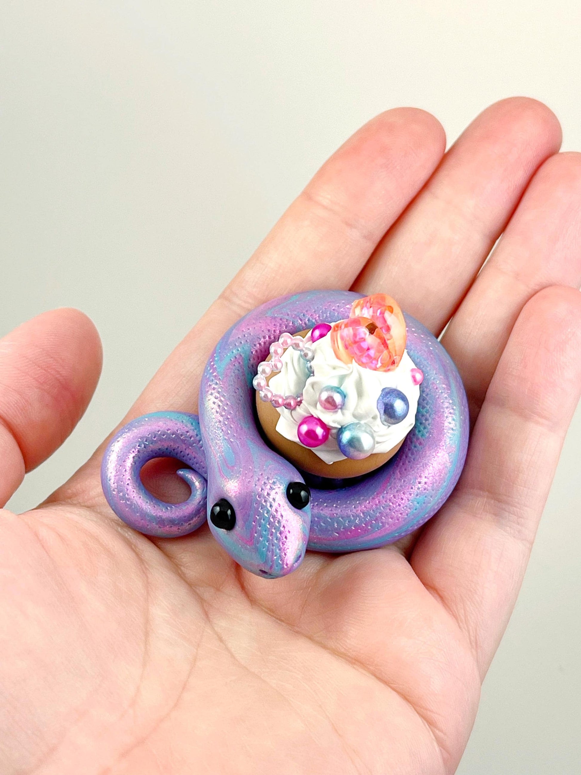 Cupcake Snake handmade sculpture decoden whip