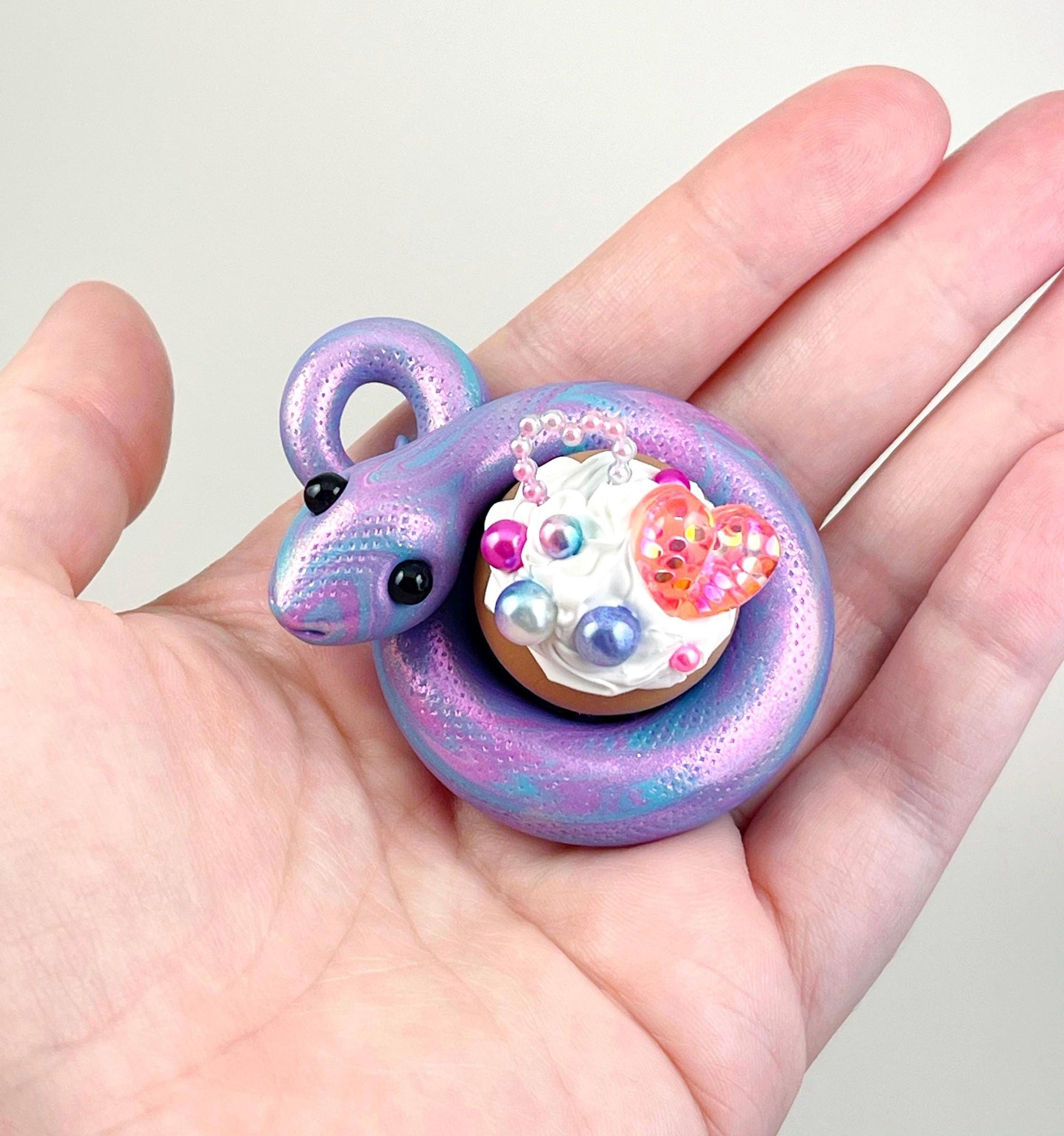 Cupcake Snake handmade sculpture decoden whip