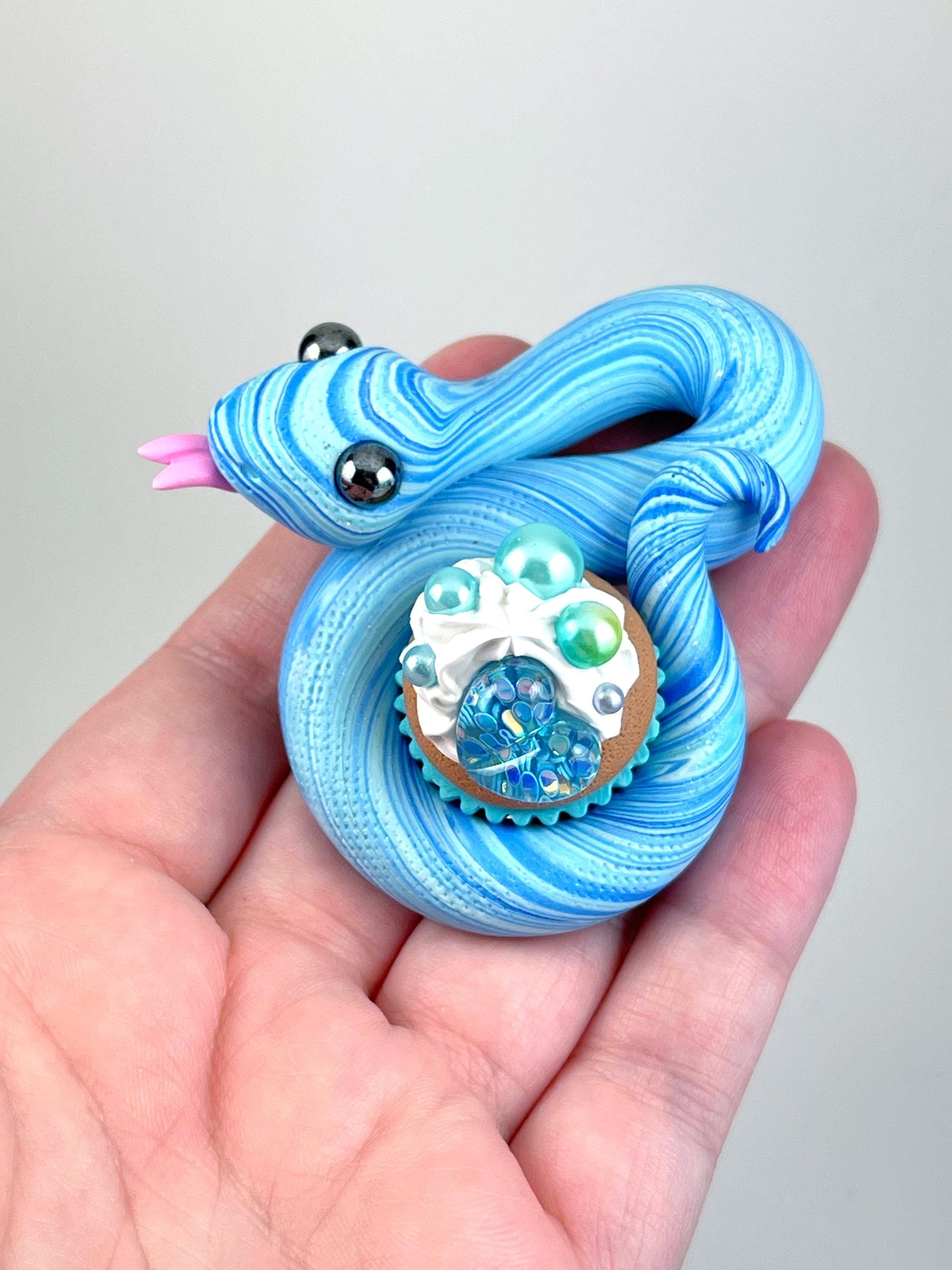 Cupcake Snake handmade sculpture decoden whip