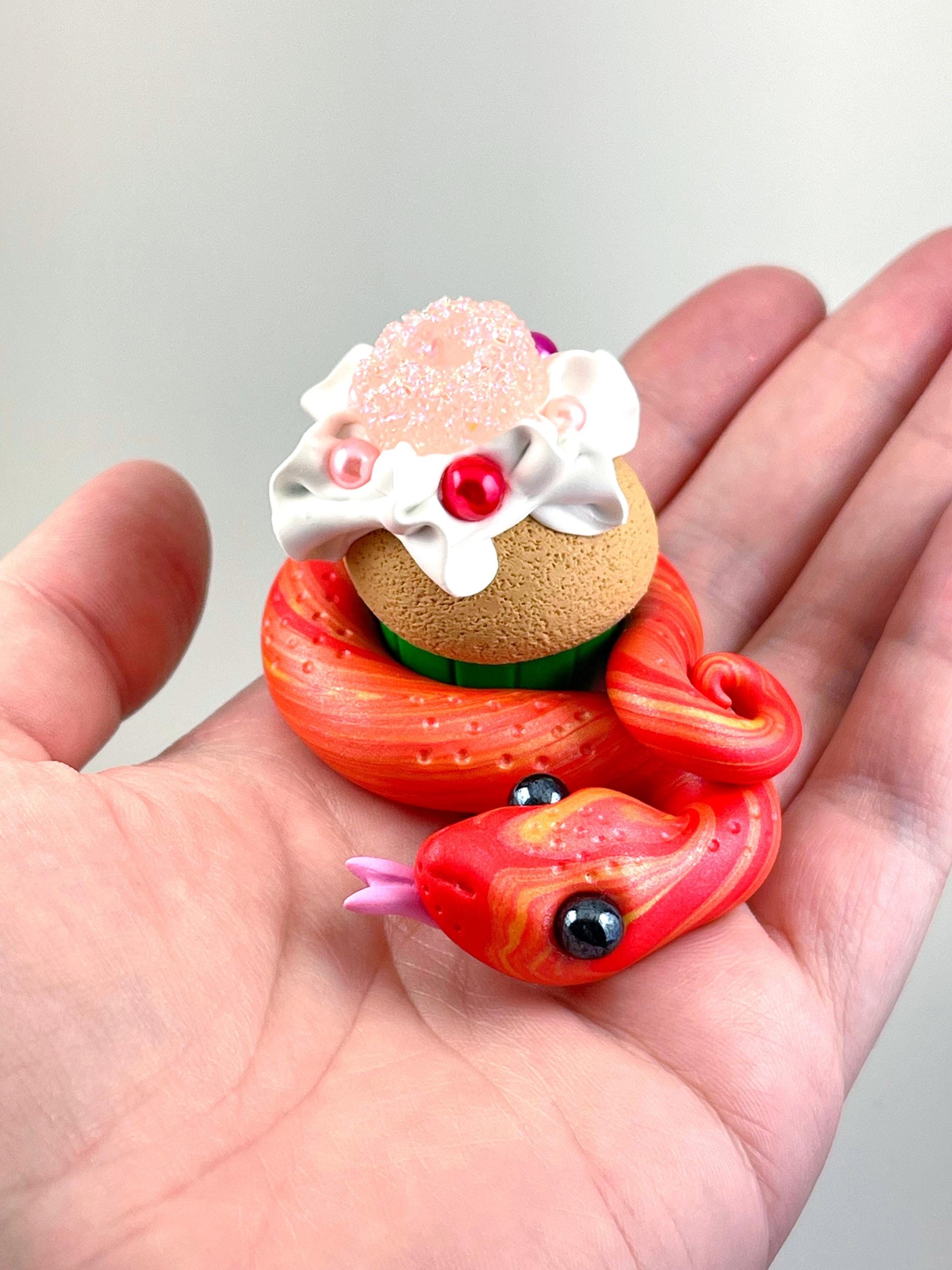 Cupcake Snake handmade sculpture decoden whip