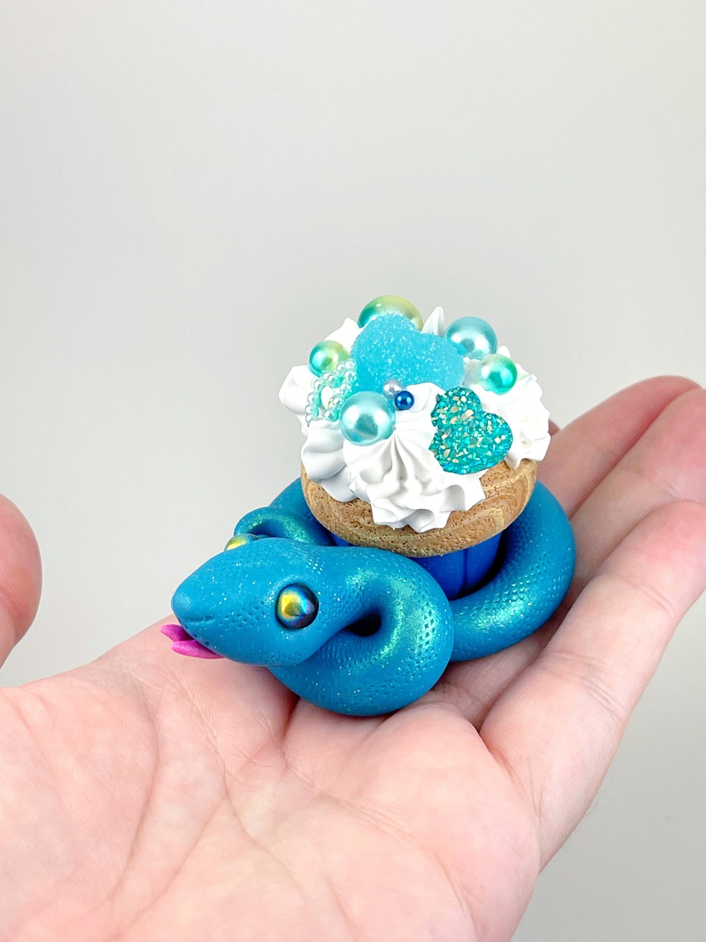 Cupcake Snake handmade sculpture decoden whip